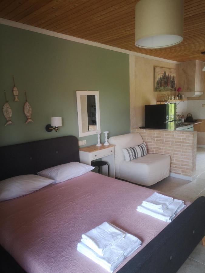 Achillion B&B Paralía Skotínis Kültér fotó