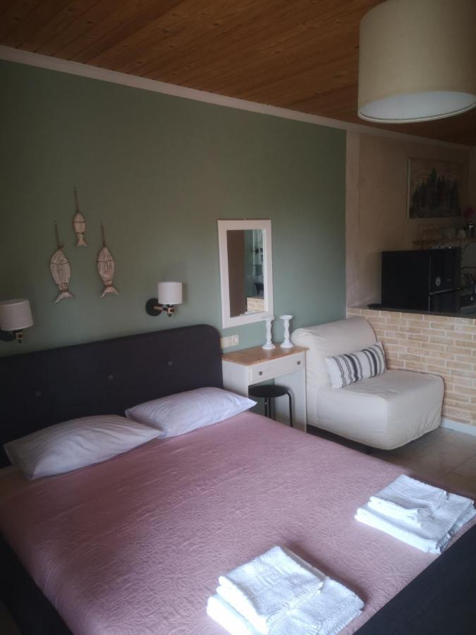 Achillion B&B Paralía Skotínis Kültér fotó