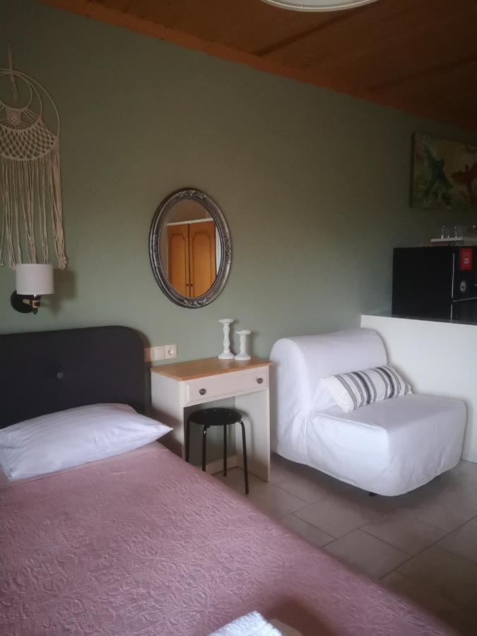Achillion B&B Paralía Skotínis Kültér fotó