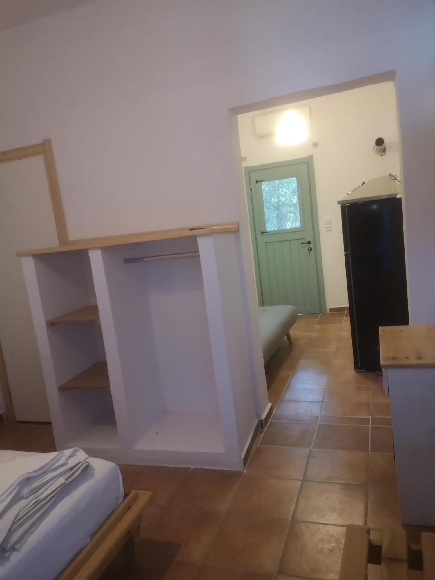 Achillion B&B Paralía Skotínis Kültér fotó